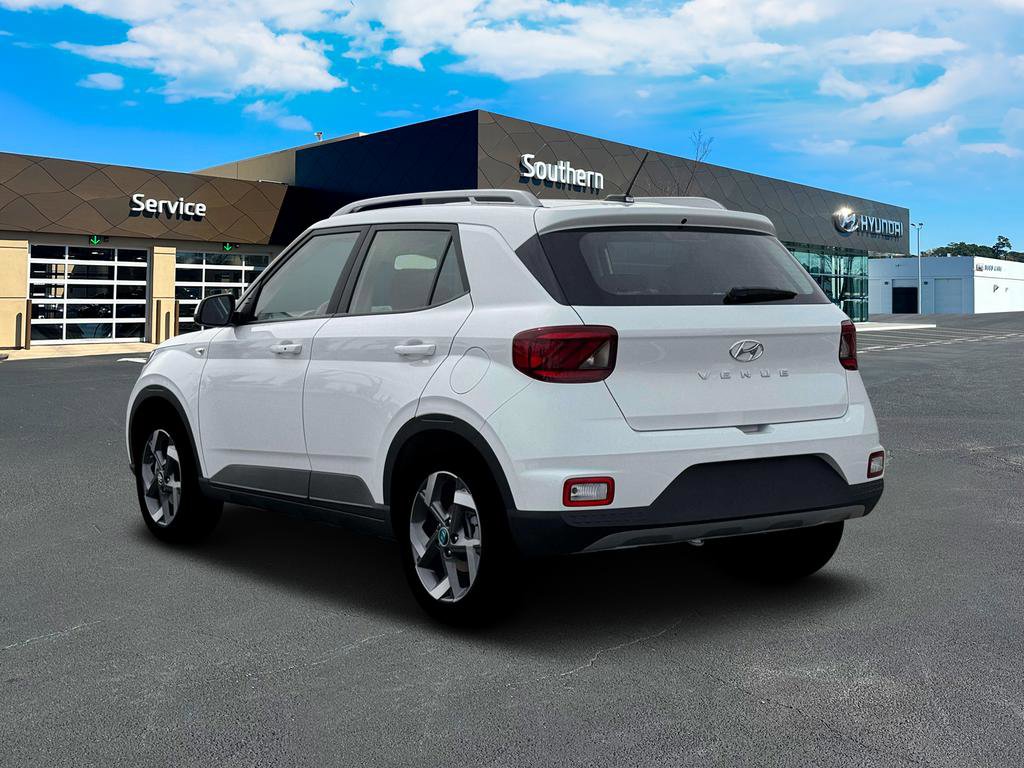 New 2026 Hyundai Venue SEL FWD image 5