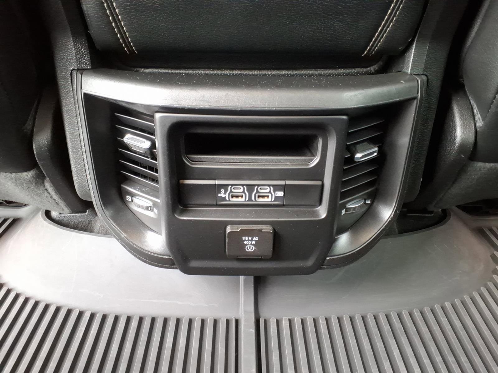 Used 2020 RAM 1500 Laramie AWD/4WD image 16