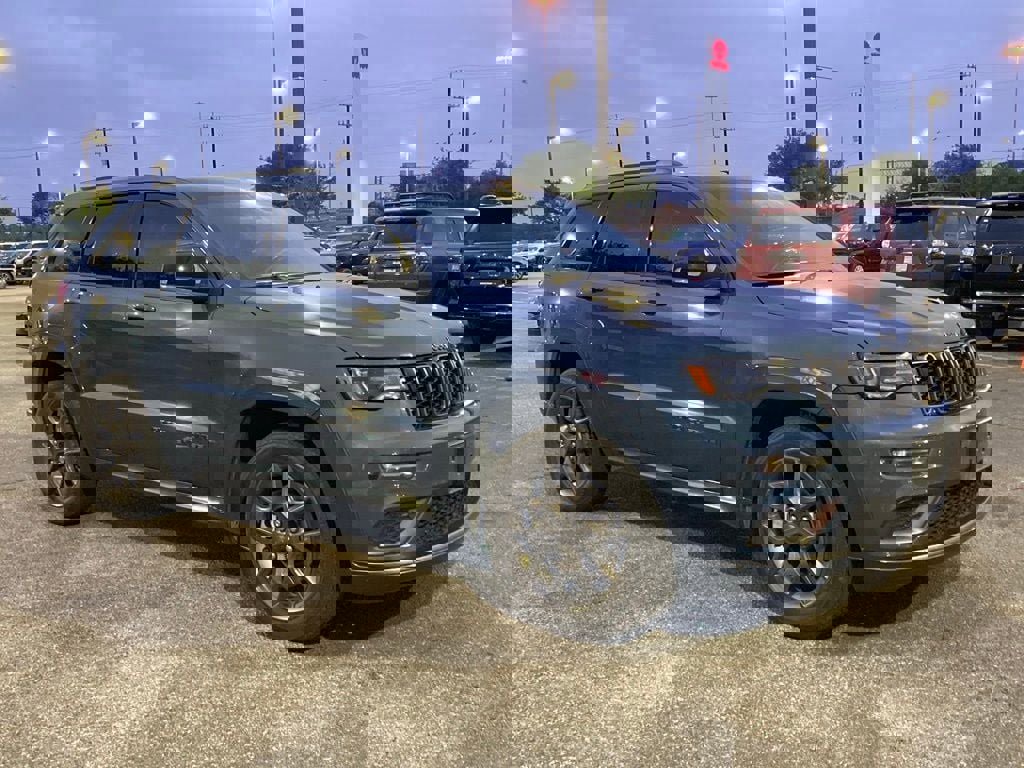 Used 2020 Jeep Grand Cherokee Limited X image 3