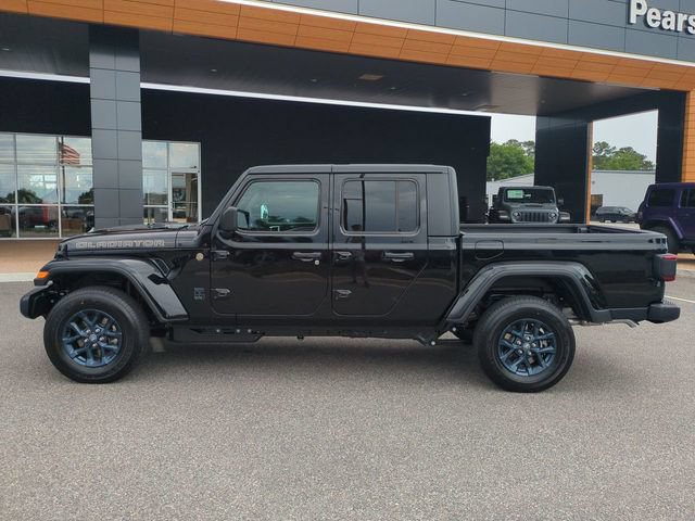New 2026 Jeep Gladiator Sport AWD/4WD image 7
