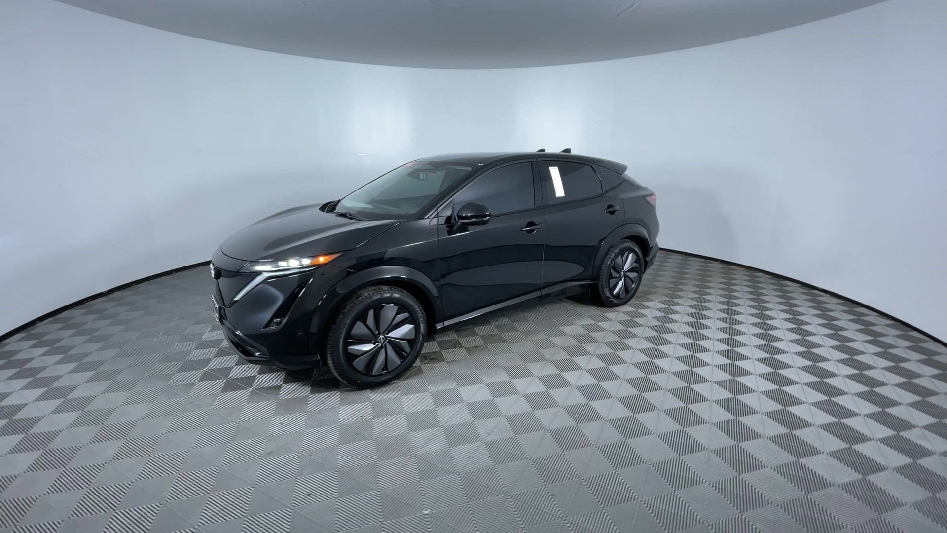 Certified 2024 Nissan Ariya AWD image 4