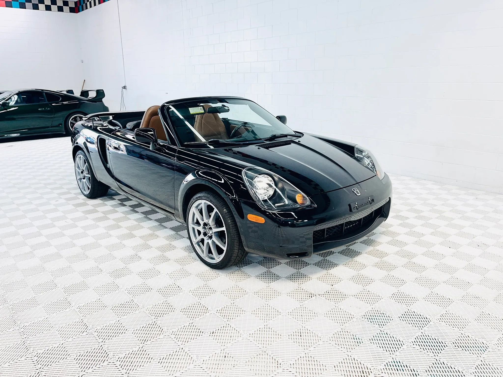 Used 2002 Toyota MR2 RWD image 36