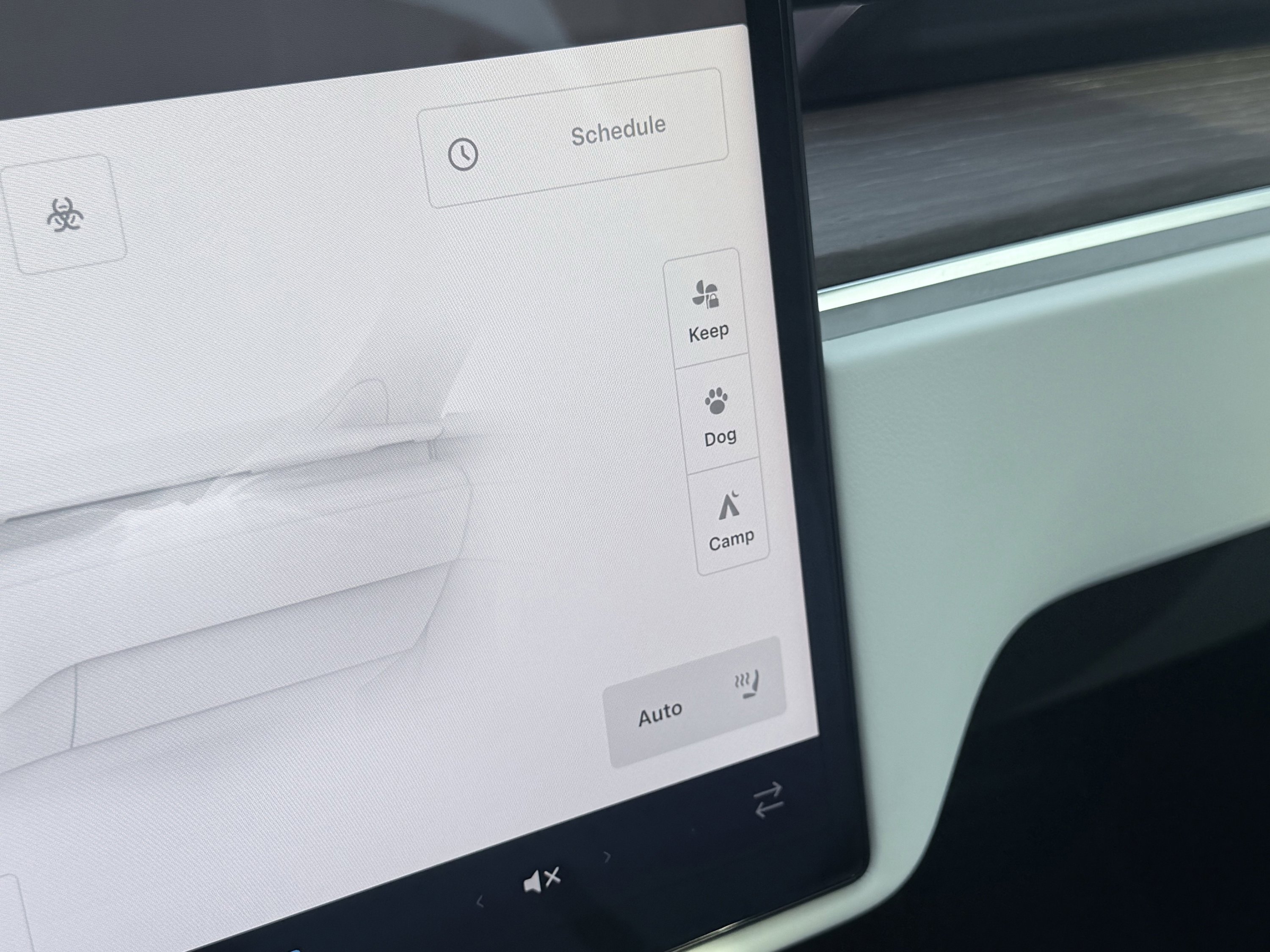 Used 2023 Tesla Model X image 64