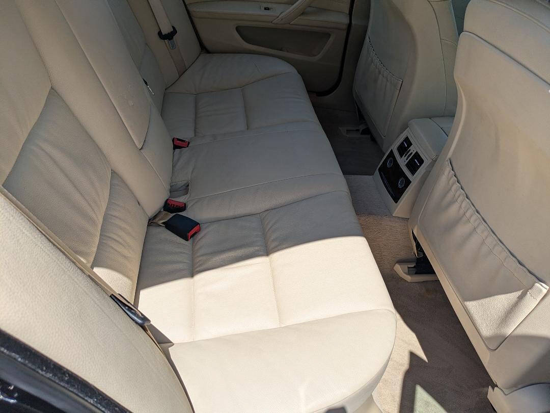 Used 2009 BMW 528i xDrive Sedan AWD/4WD image 17