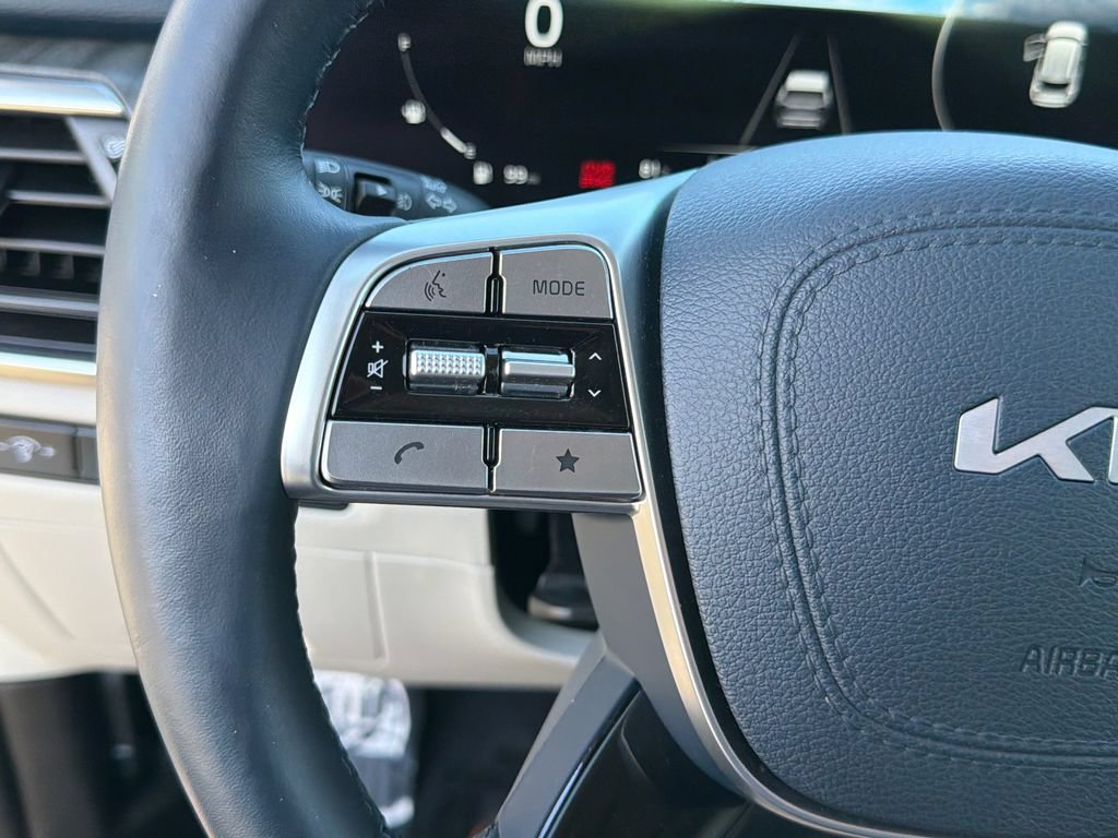 Certified 2023 Kia Telluride SX Prestige AWD/4WD image 29
