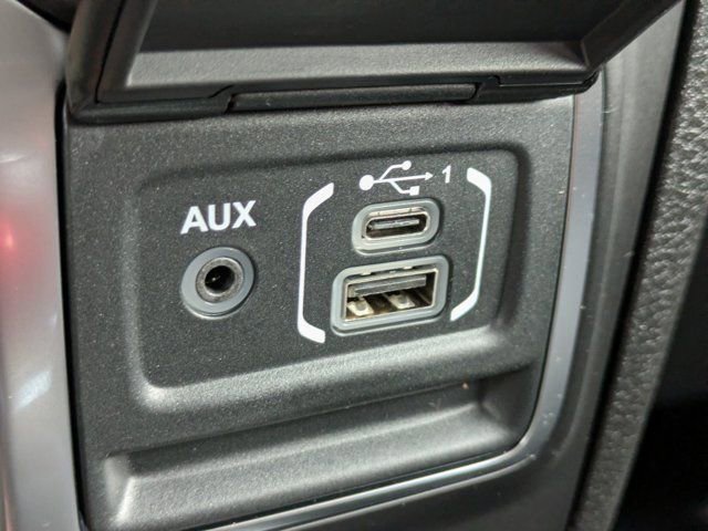 New 2026 Jeep Gladiator Sport image 19