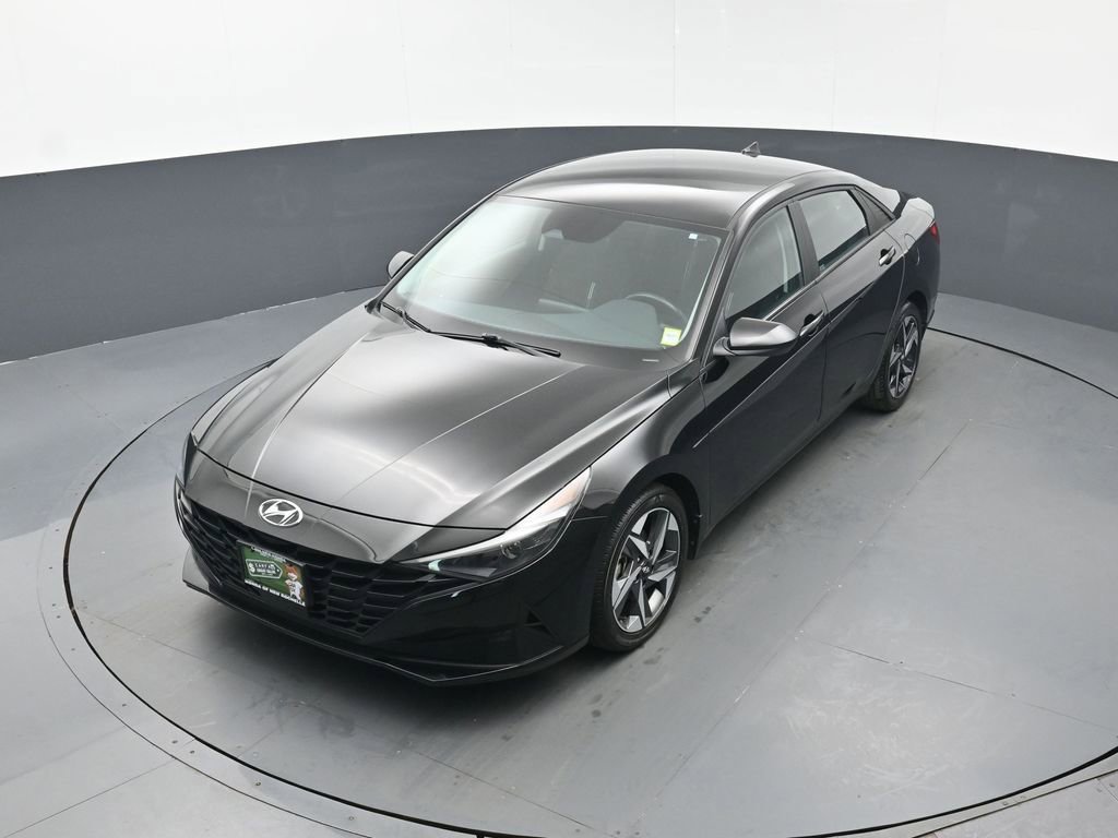 Used 2023 Hyundai Elantra SEL w/ Convenience Package FWD image 32