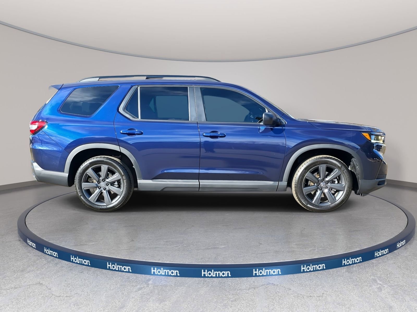 Certified 2025 Honda Pilot Sport image 8