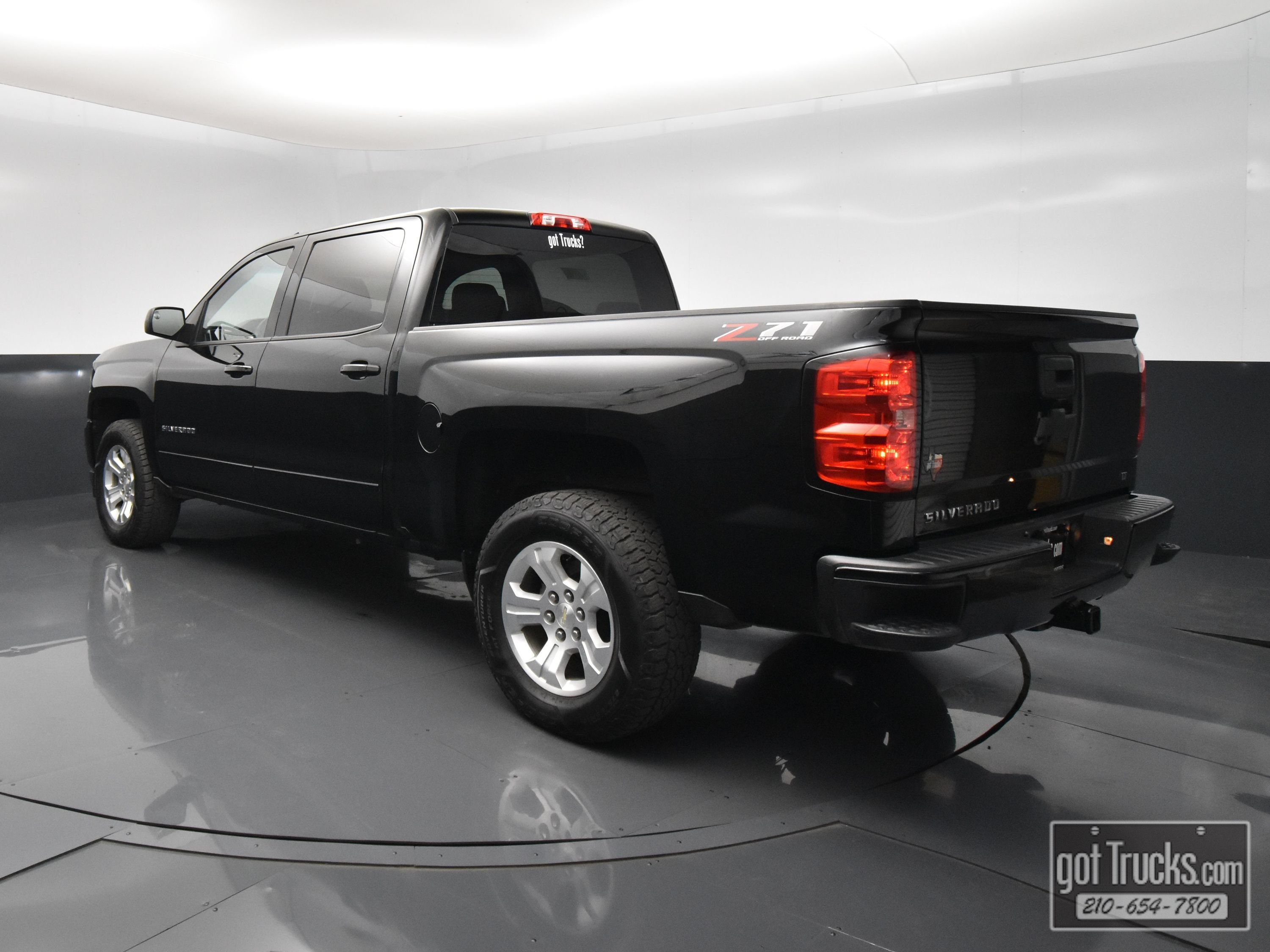 Used 2018 Chevrolet Silverado 1500 LT w/ All Star Edition AWD/4WD image 5