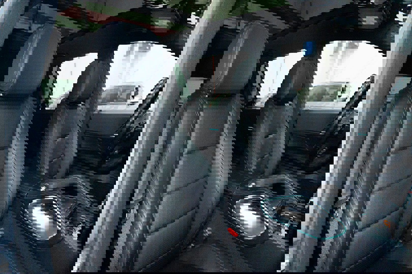 Used 2020 Mercedes-Benz GLS 450 4MATIC w/ Convenience Package image 40