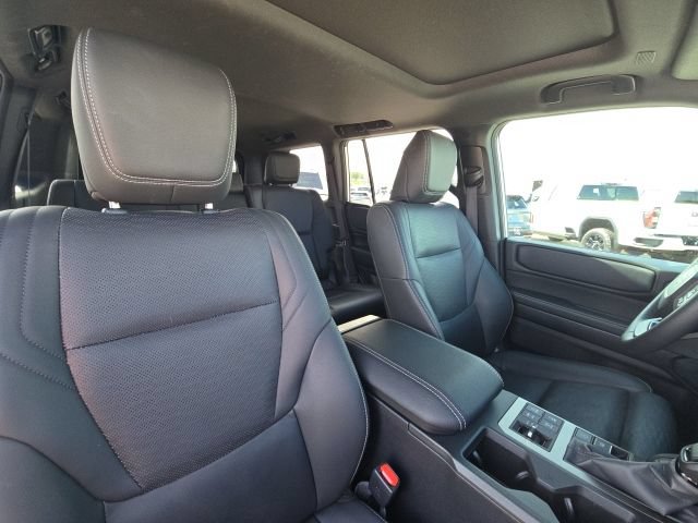 Used 2025 Toyota Land Cruiser w/ Premium Package AWD/4WD image 19