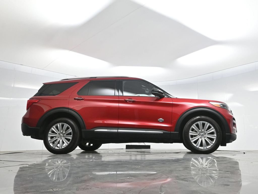 Used 2024 Ford Explorer King Ranch w/ Technology Package AWD/4WD image 63