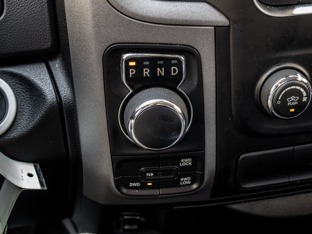 Used 2017 RAM 1500 Express image 29