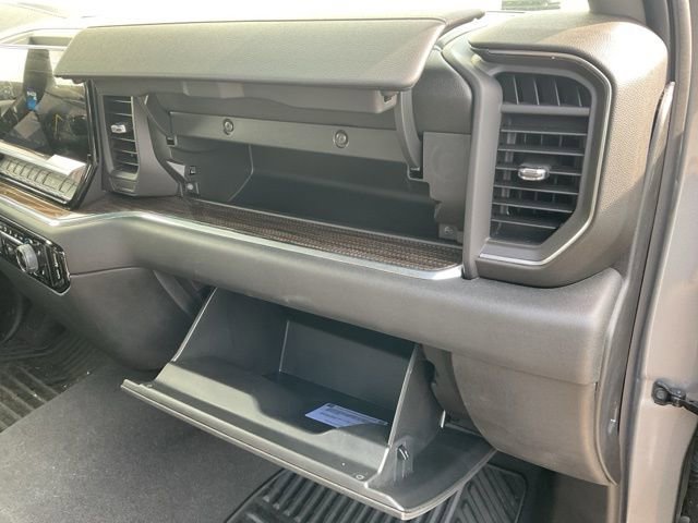 Used 2023 Chevrolet Silverado 1500 LT image 22