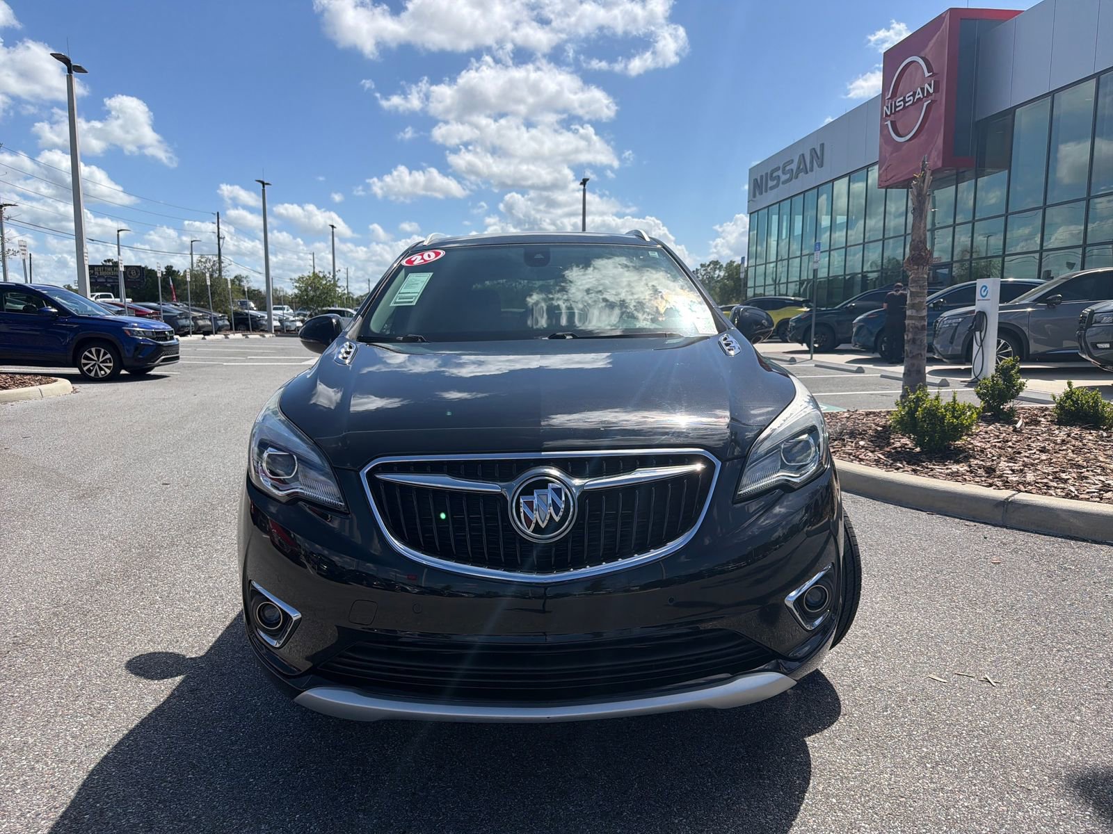 Used 2020 Buick Envision Premium AWD/4WD image 2
