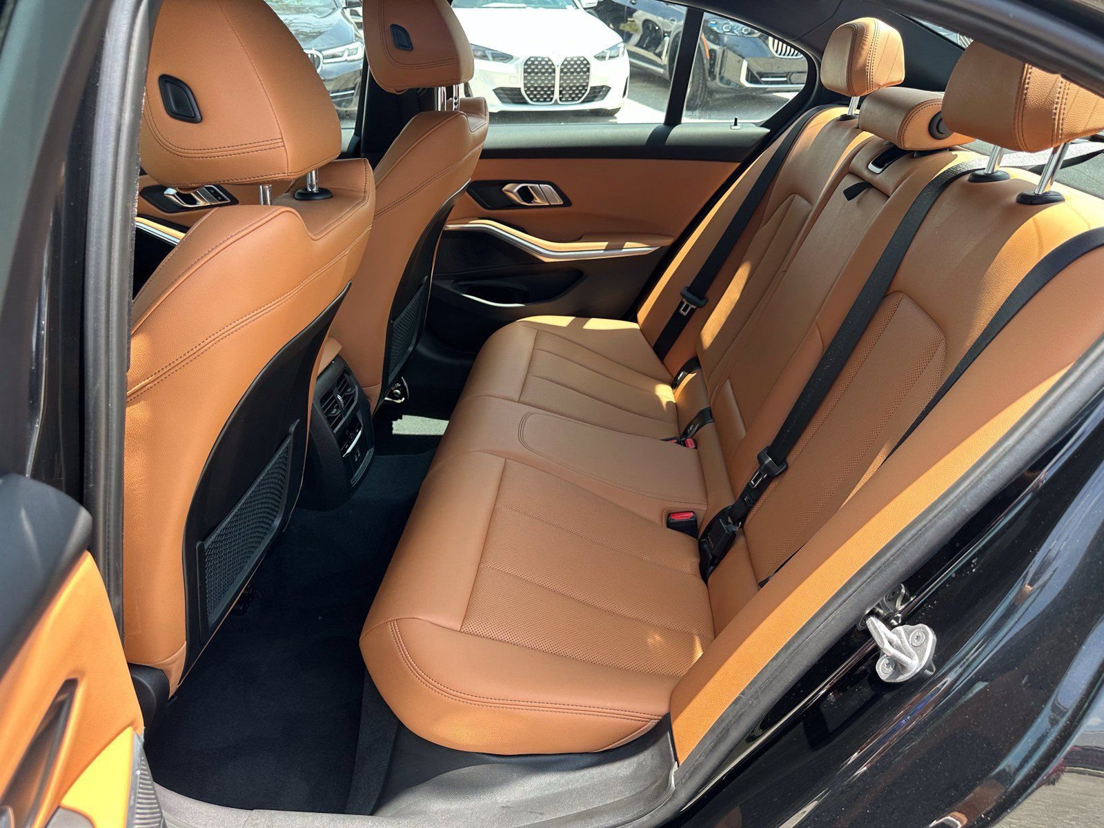 Certified 2023 BMW 330i xDrive Sedan w/ M Sport Package AWD/4WD image 19