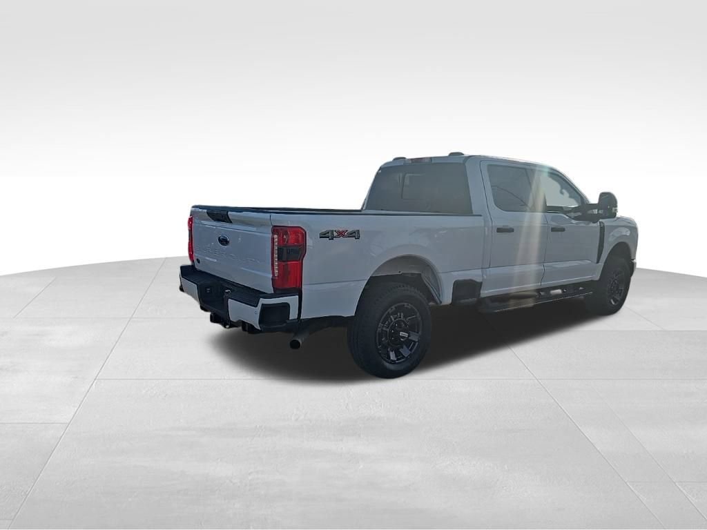 Used 2024 Ford F250 XL w/ STX Appearance Package image 3