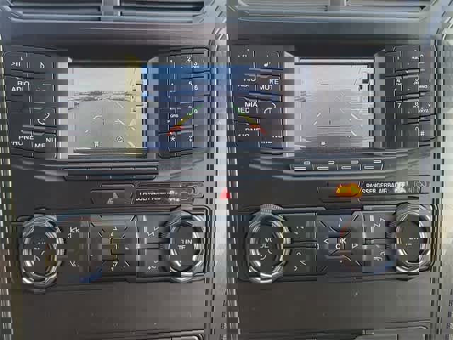 Used 2018 Ford Explorer 4WD image 29