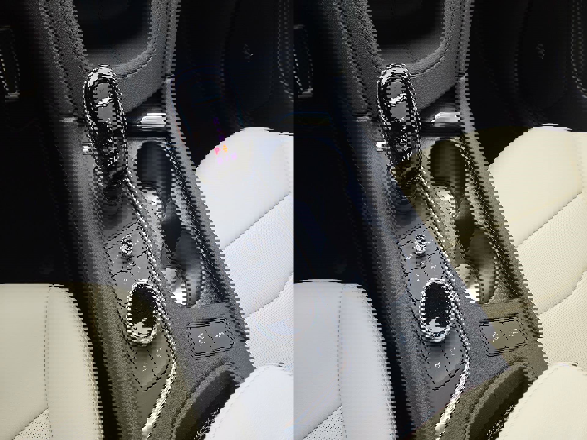 New 2025 Cadillac XT5 Sportv w/ Technology Package image 22