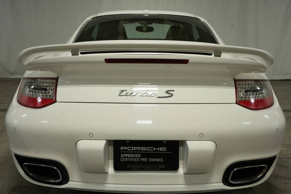 Used 2013 Porsche 911 Turbo S image 43