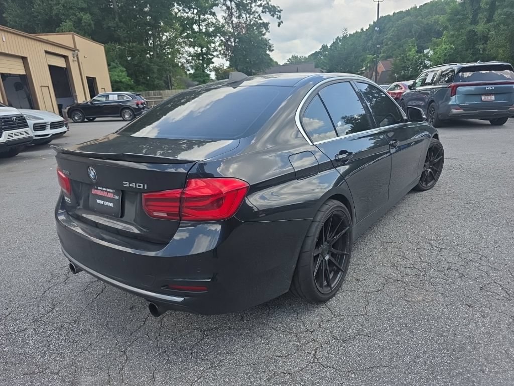 Used 2016 BMW 340i xDrive Sedan AWD/4WD image 2