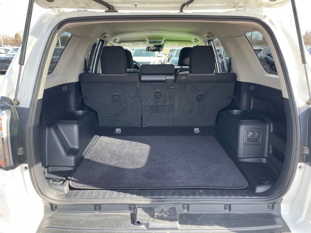 Used 2023 Toyota 4Runner SR5 image 25
