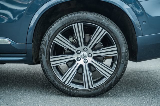 Certified 2023 Volvo XC90 T8 Plus w/ Protection Package Premier AWD/4WD image 18