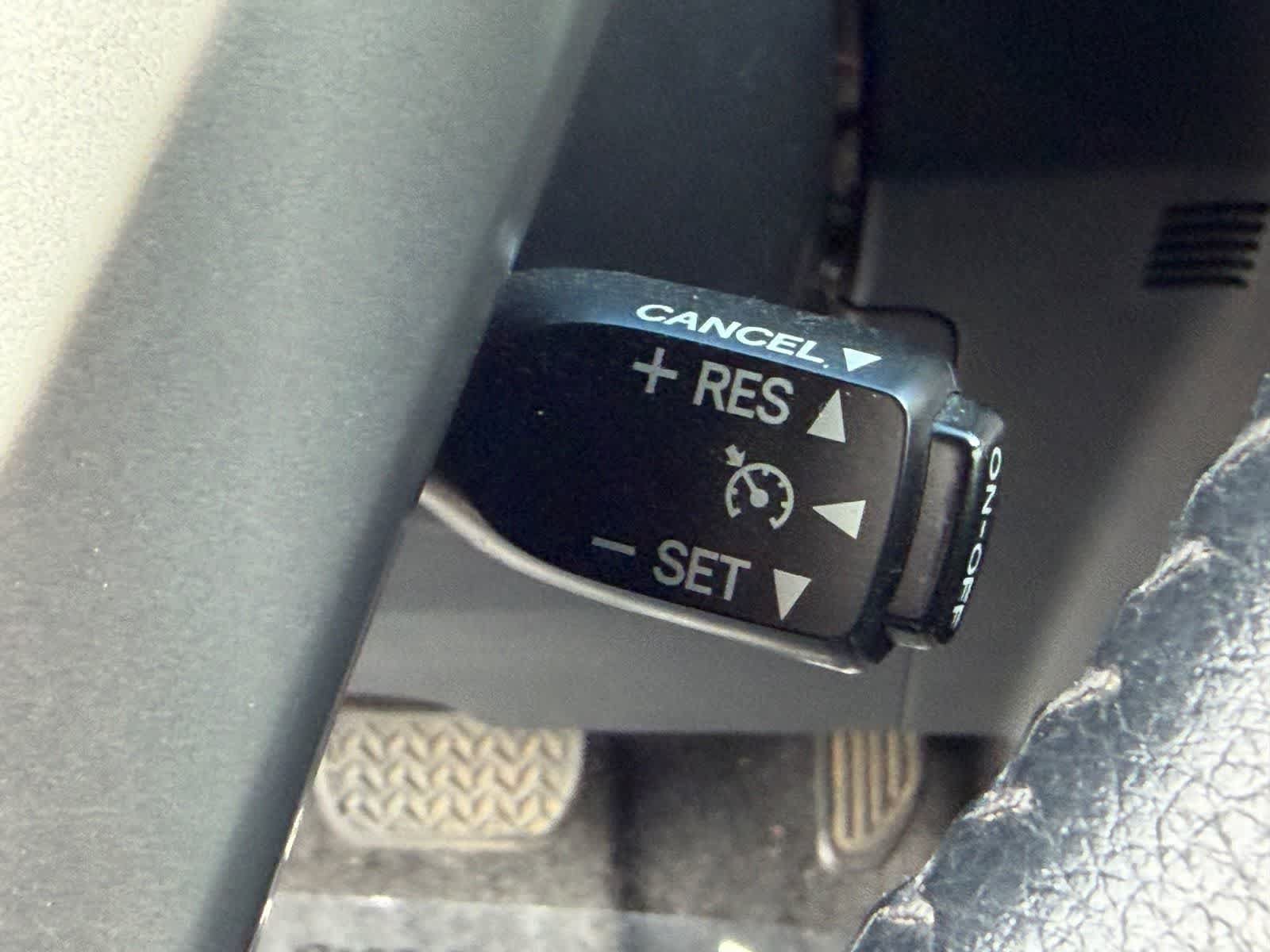 Used 2014 Toyota Prius C Four FWD image 21