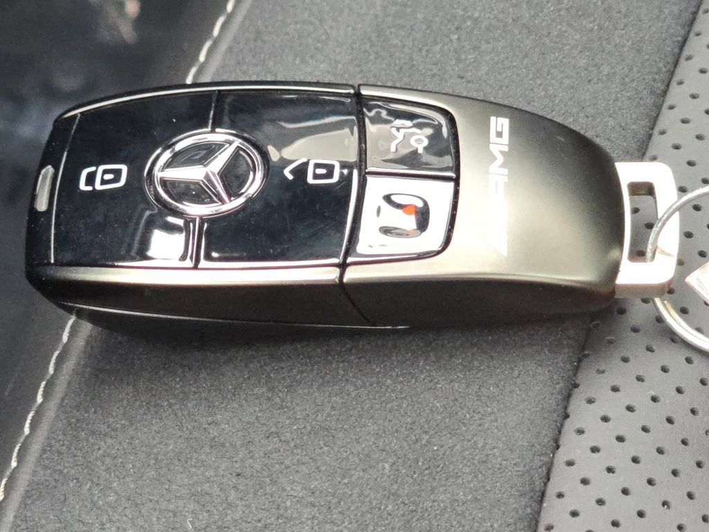 New 2026 Mercedes-Benz GLE 53 AMG 4MATIC image 34