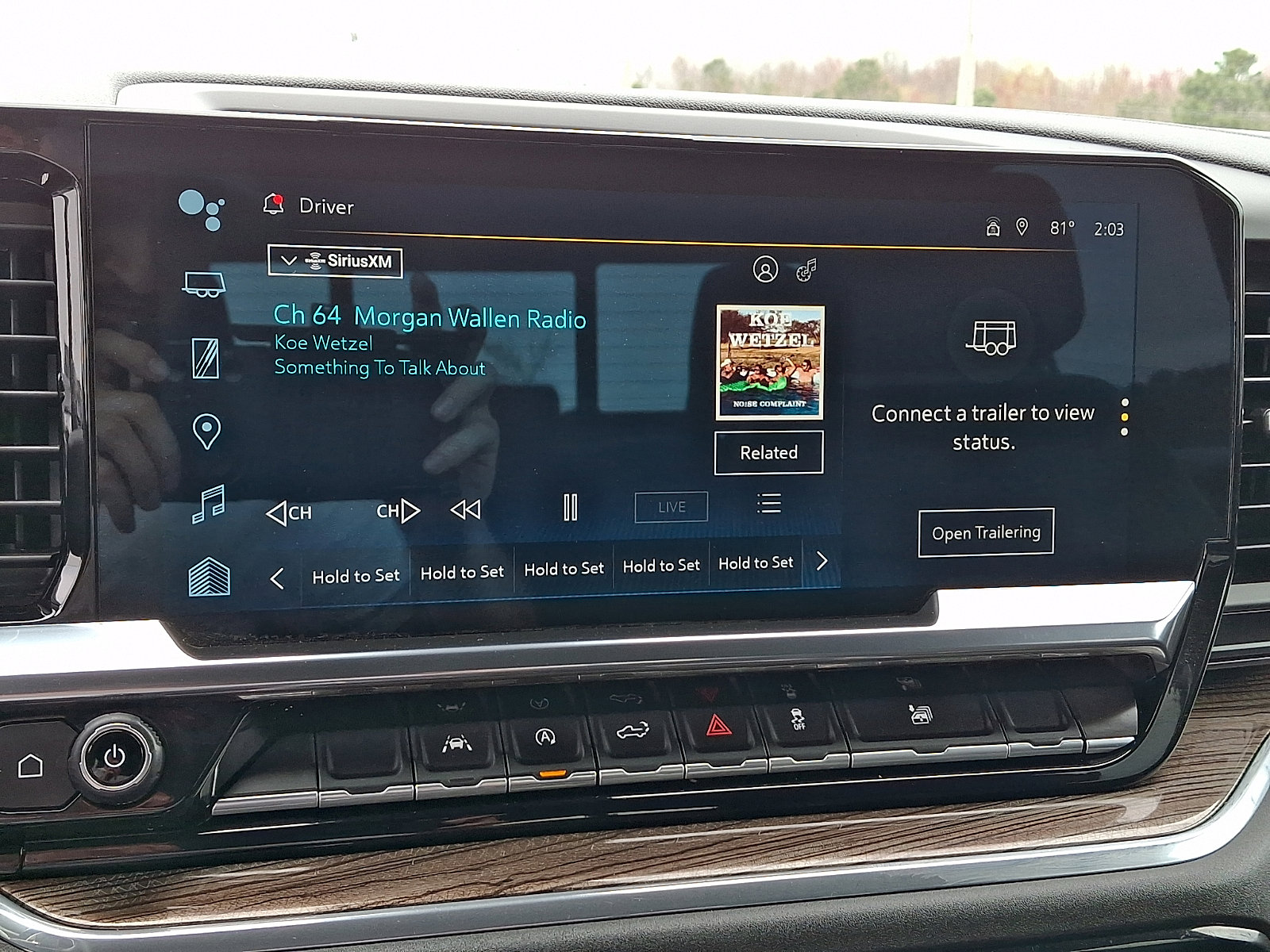 Certified 2023 Chevrolet Silverado 1500 RST w/ Convenience Package II AWD/4WD image 17