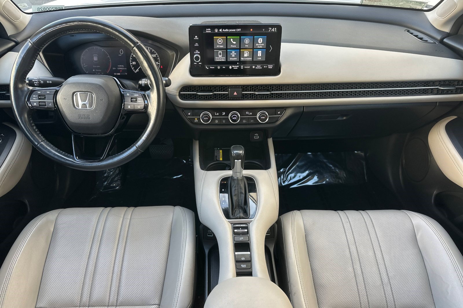 Used 2023 Honda HR-V EX-L image 16