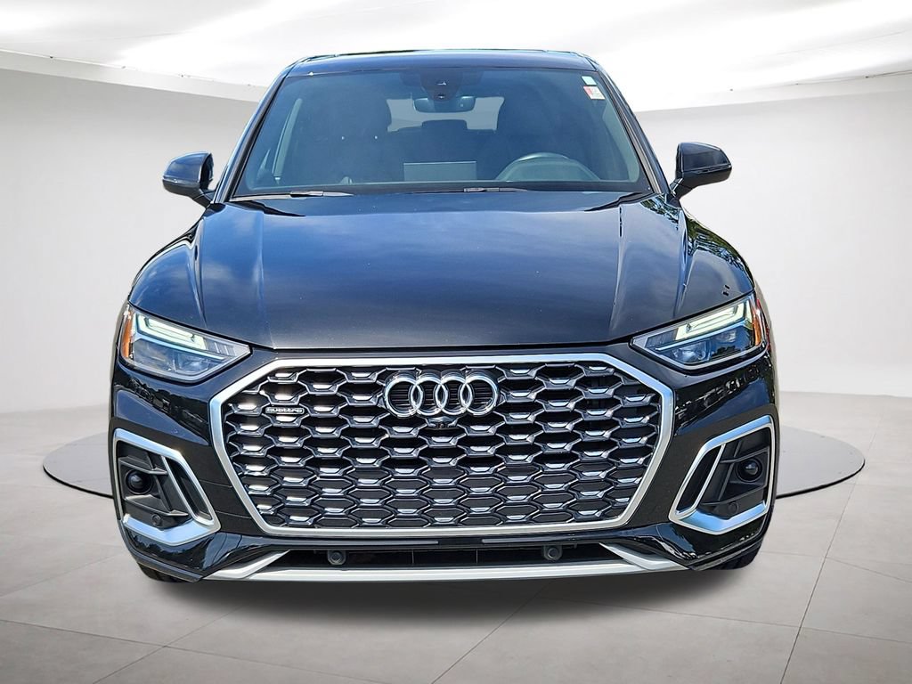 Used 2023 Audi Q5 2.0T Premium Plus w/ Premium Plus Package AWD/4WD image 2
