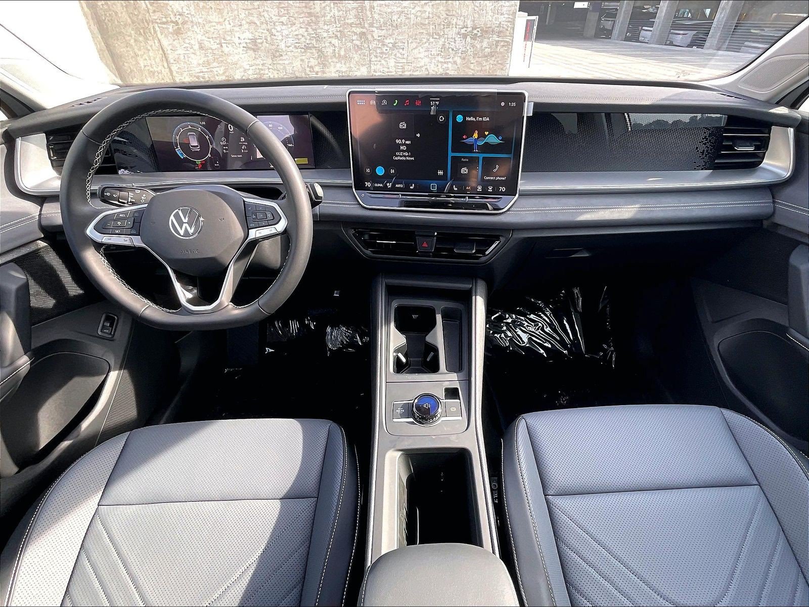New 2026 Volkswagen Tiguan SE FWD image 4