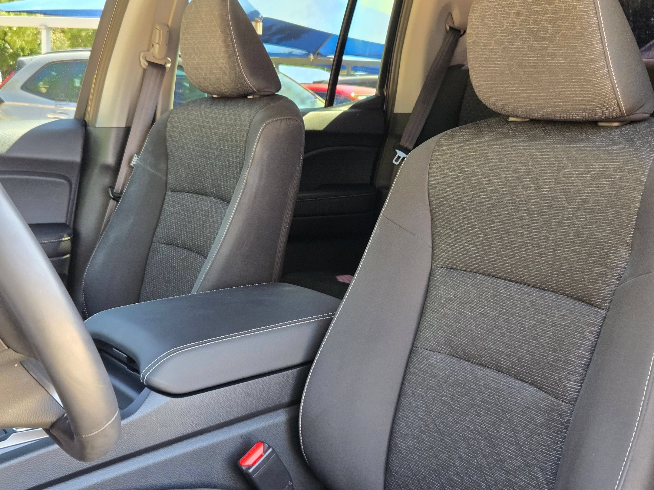 Used 2025 Honda Ridgeline Sport image 13