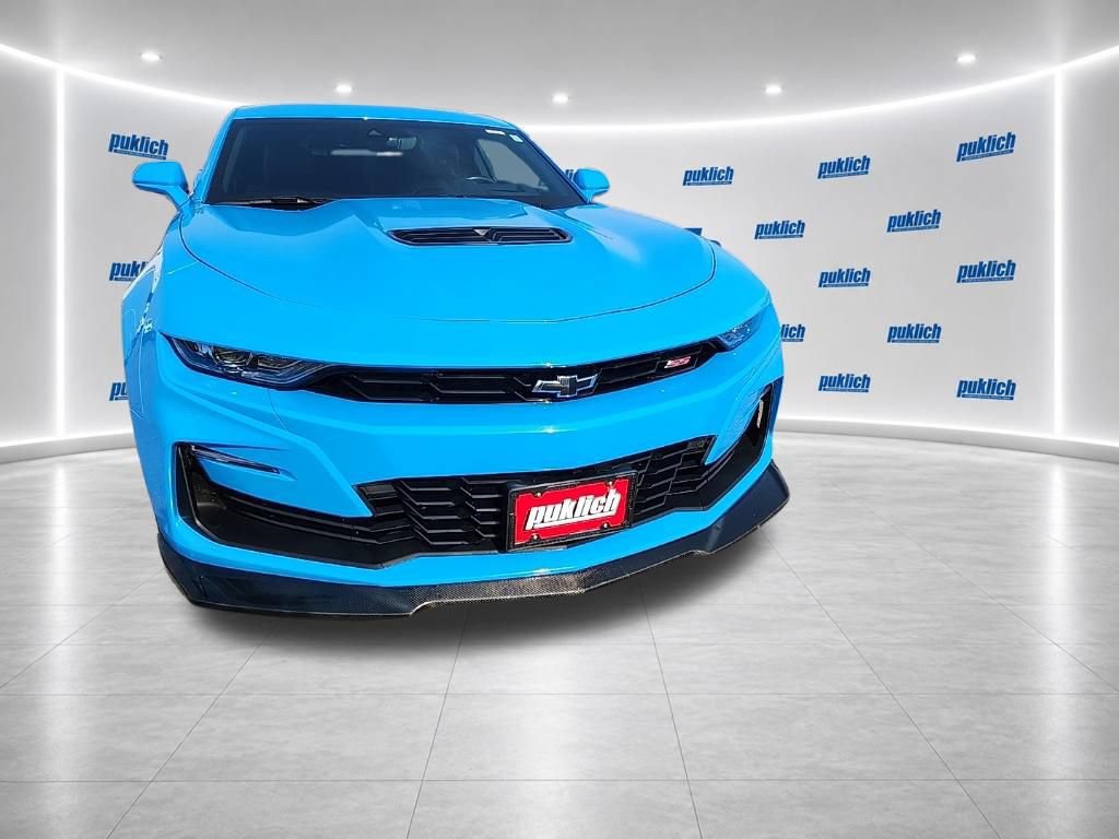 Certified 2023 Chevrolet Camaro SS RWD image 8