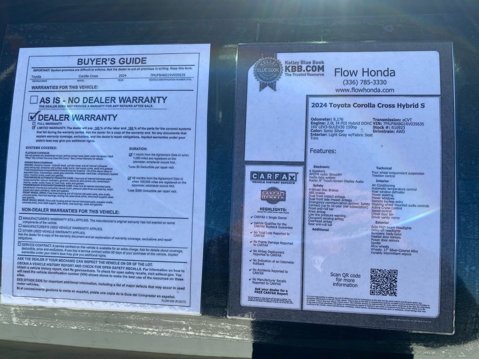 Used 2024 Toyota Corolla Cross AWD Hybrid image 37