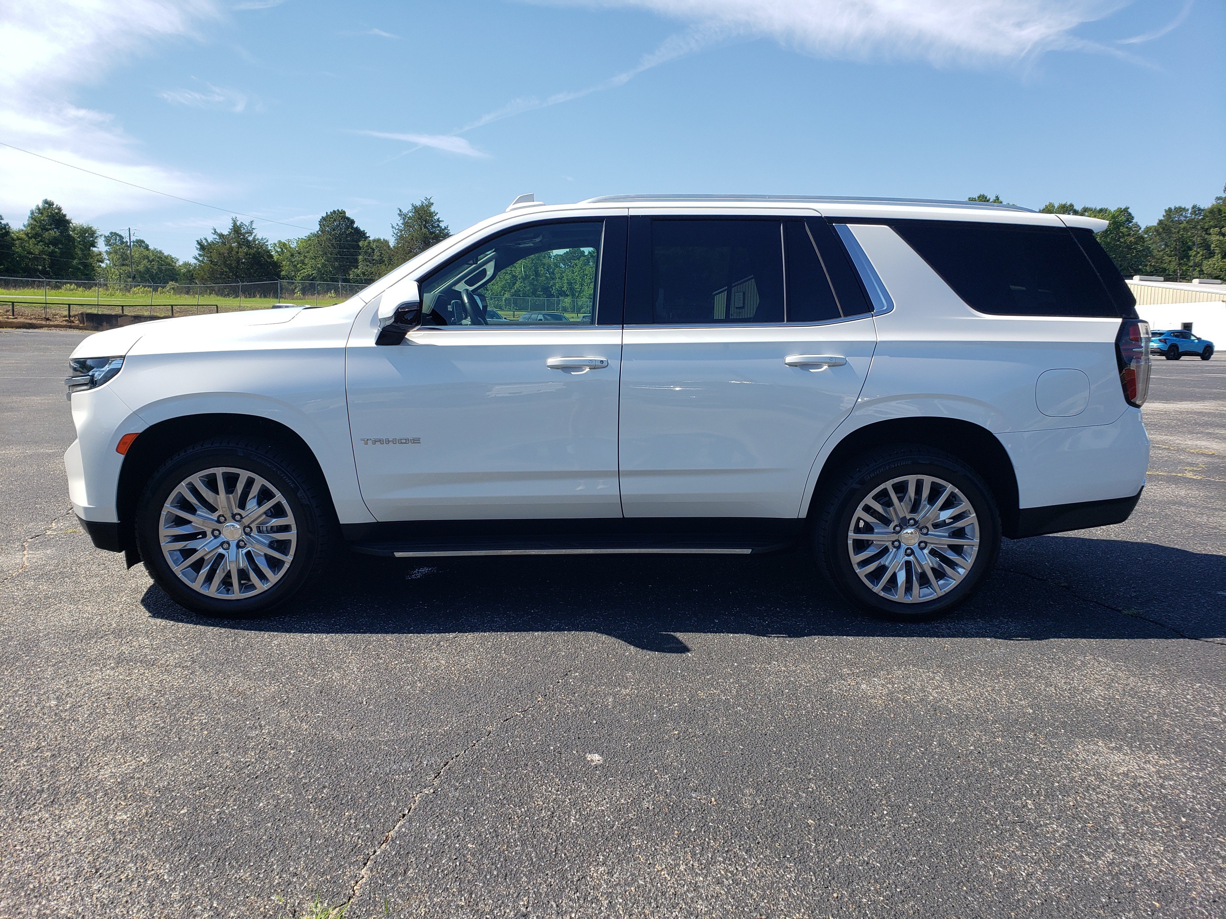 Used 2023 Chevrolet Tahoe LT w/ LT Signature Plus Package RWD image 6