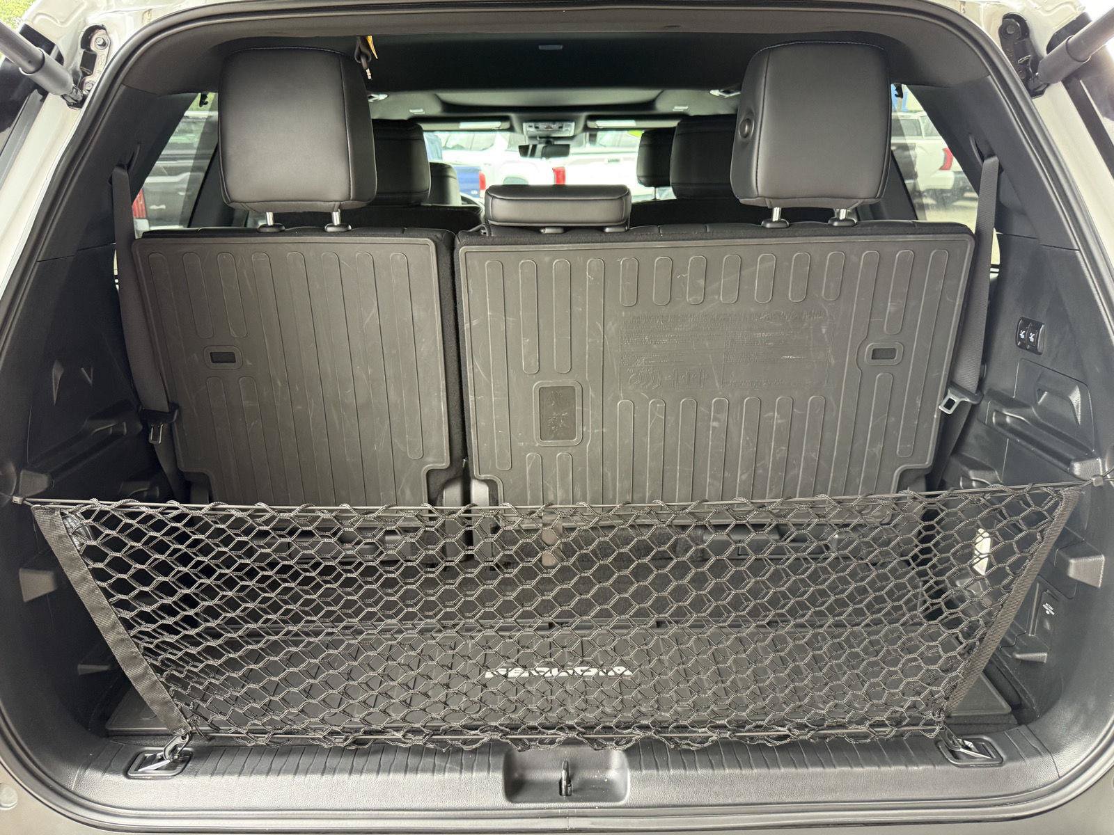 Certified 2024 Toyota Sequoia Platinum AWD/4WD image 24