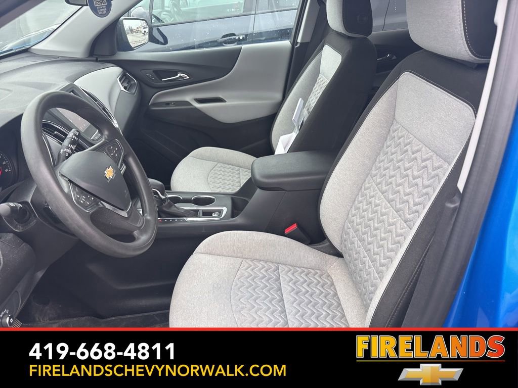 Used 2024 Chevrolet Equinox LS w/ LS Convenience Package image 27
