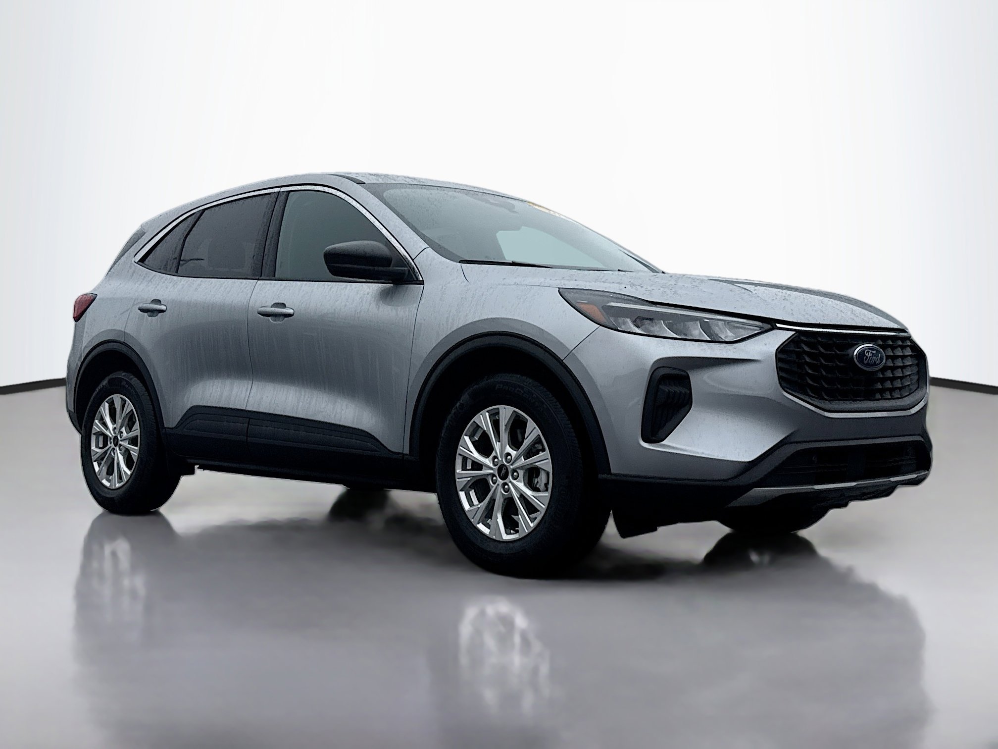 Used 2023 Ford Escape Active image 1