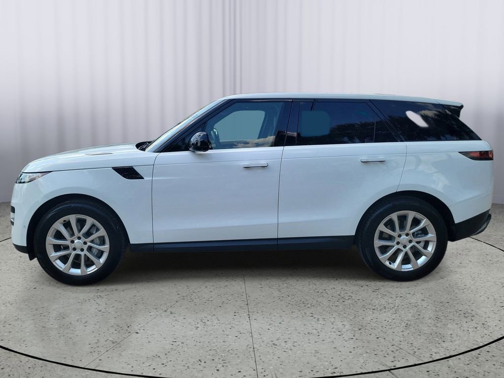 Used 2025 Land Rover Range Rover Sport SE AWD/4WD image 7