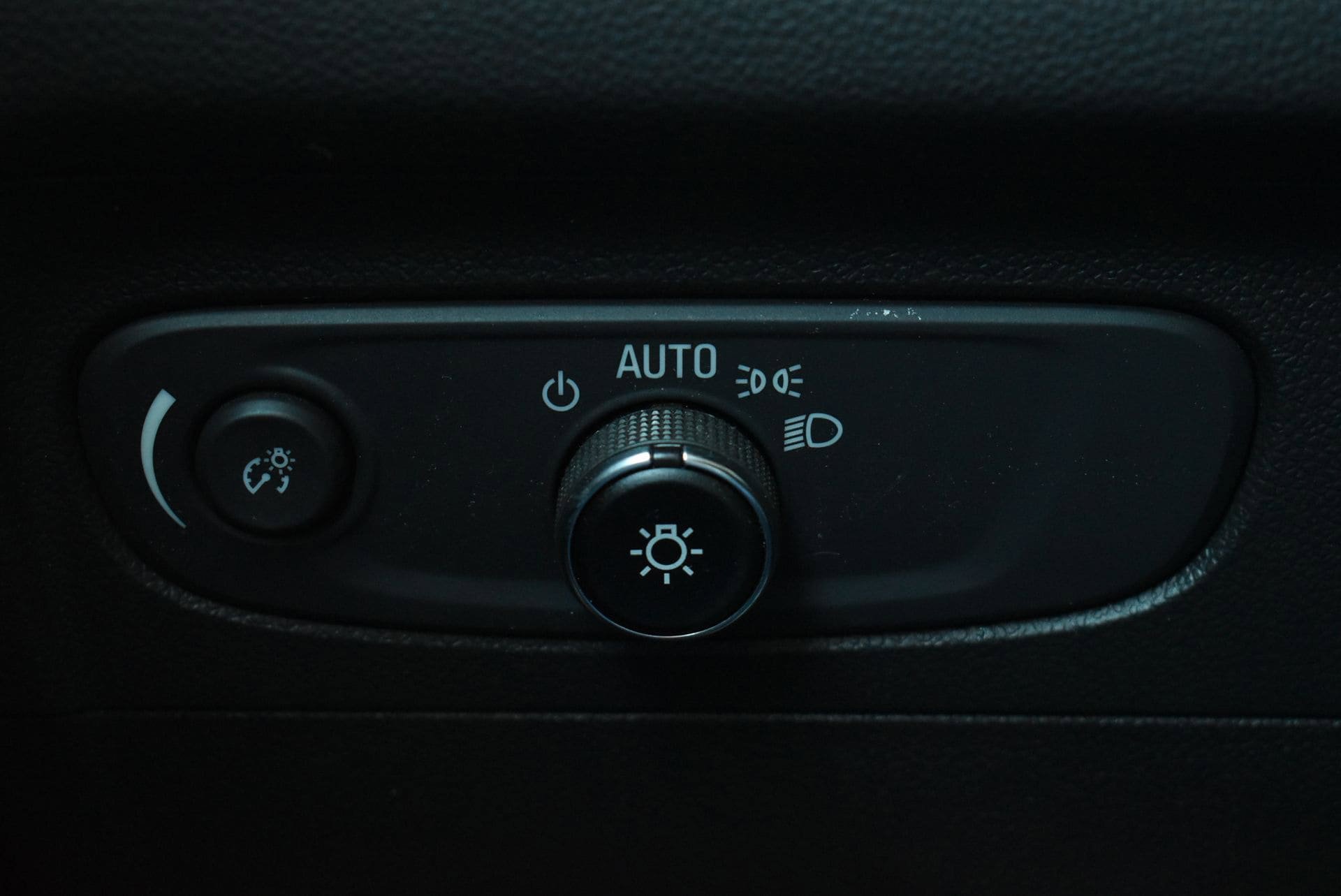 Used 2022 Buick Envision Preferred image 18