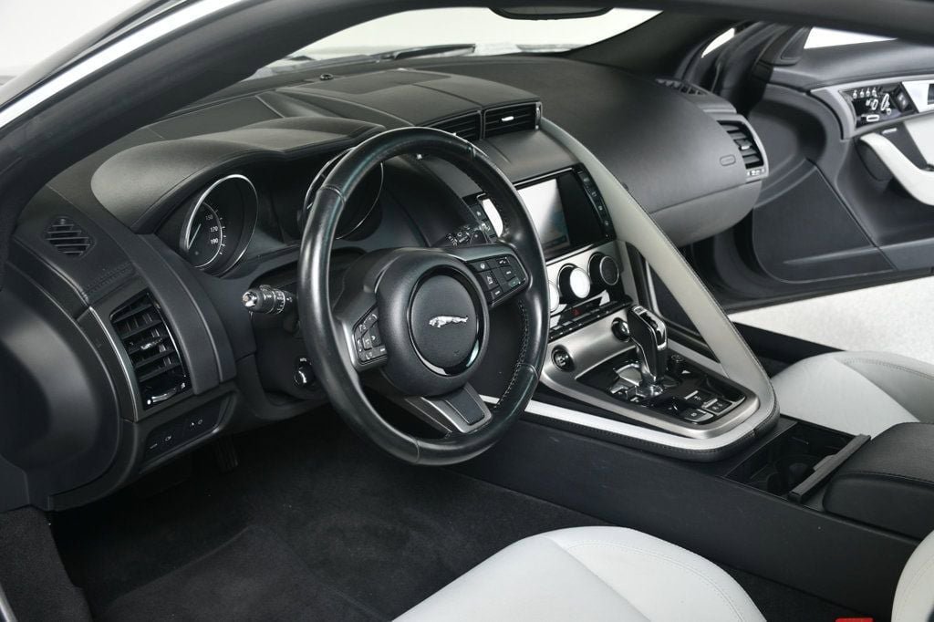 Used 2017 Jaguar F-TYPE Coupe RWD image 25