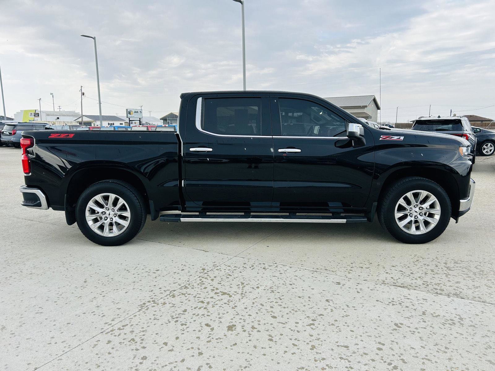 Used 2019 Chevrolet Silverado 1500 LTZ w/ LTZ Plus Package image 41
