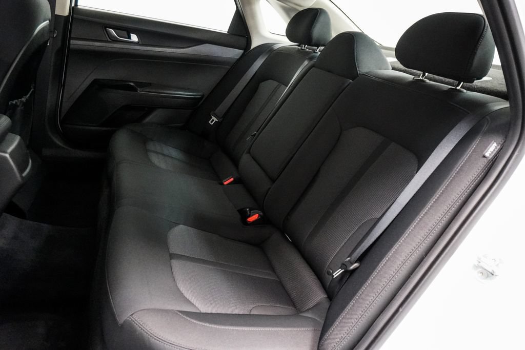 Used 2022 Kia K5 LXS FWD image 7