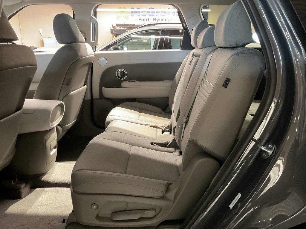 New 2026 Hyundai Palisade SE image 17