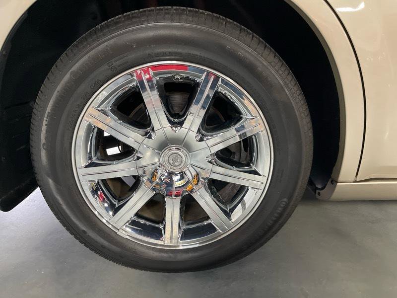 Used 2008 Chrysler 300 C w/ Sound Group II image 20