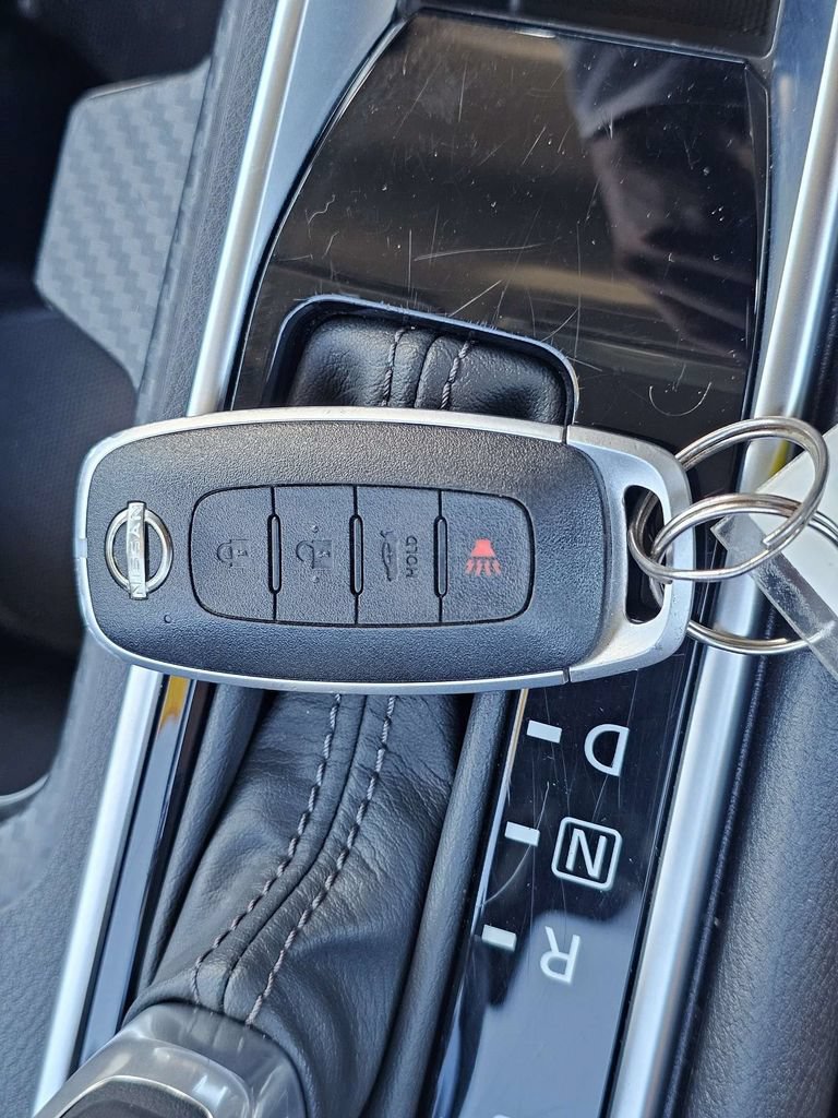 Used 2025 Nissan Sentra SV FWD image 27