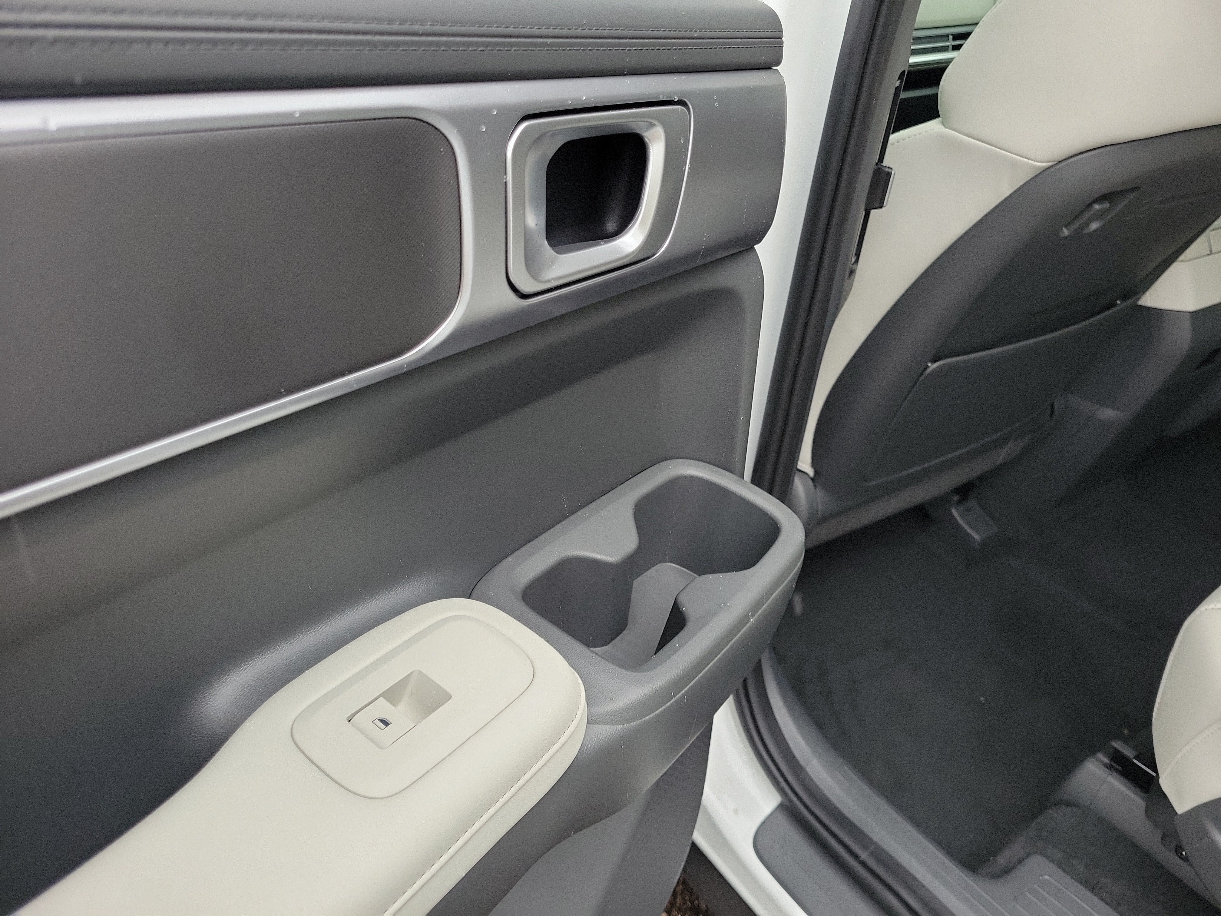 New 2027 Hyundai Santa Fe SEL AWD/4WD image 13