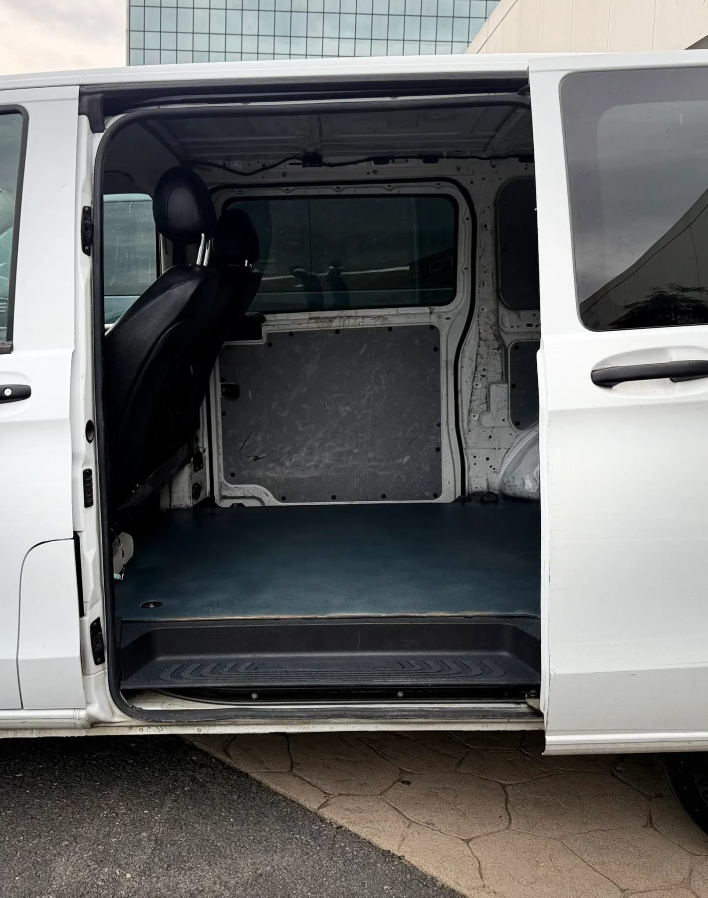 Used 2017 Mercedes-Benz Metris image 22